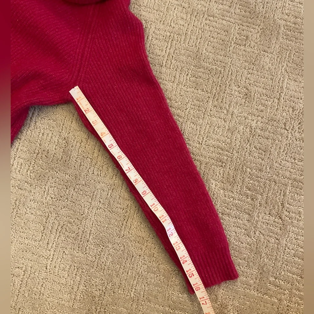 ✨ 🩷 Tahari Fuchsia Pink Merino Wool Blend Turtleneck Sweater Size L EUC - Picture 8 of 8